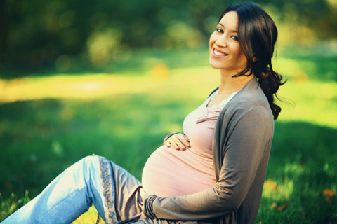 Pregnancy & Fertility Safety with Echinacea Does echinacea cause infertility, miscarriages, or birth defects?